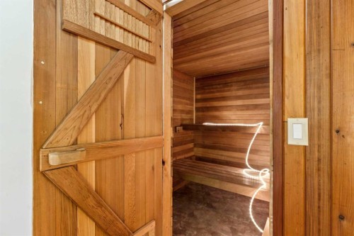 328 Norseman Road Nw, Calgary, AB 