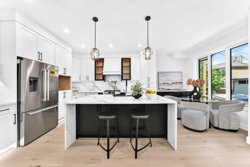 3106 15 Avenue Sw, Calgary, AB - Indoor