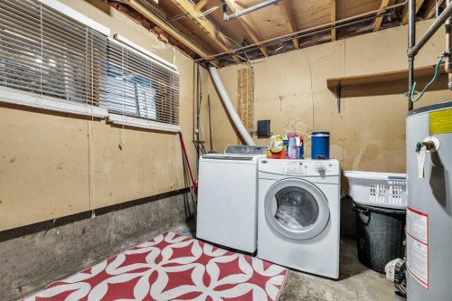 215 Erin Woods Drive Se, Calgary, AB 