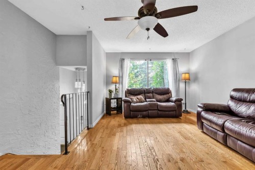215 Erin Woods Drive Se, Calgary, AB 