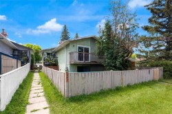 4347 70 Street NW Calgary, AB T3B 2K4