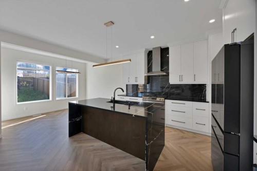229 Calhoun Crescent Ne, Calgary, AB 