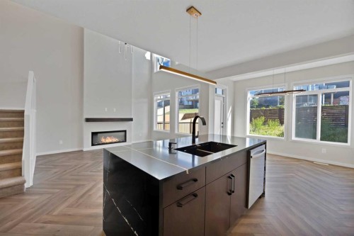 229 Calhoun Crescent Ne, Calgary, AB 