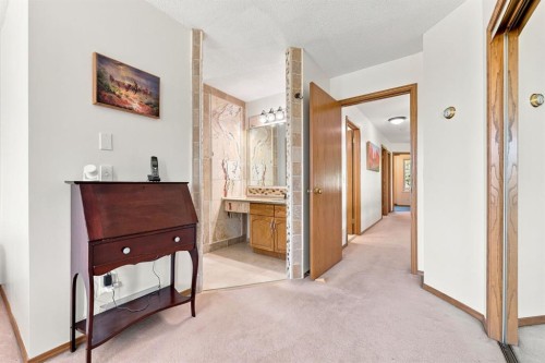 760 Riverbend Drive Se, Calgary, AB 