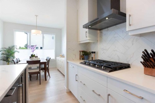 162 Greenbriar Way Nw, Calgary, AB 