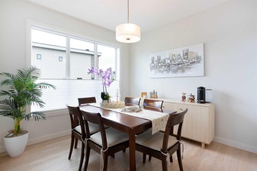 162 Greenbriar Way Nw, Calgary, AB 