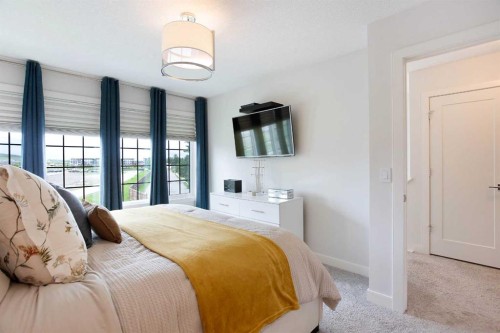 162 Greenbriar Way Nw, Calgary, AB 
