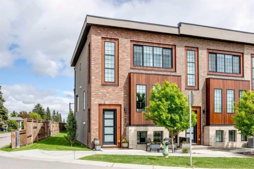 162 Greenbriar Way Nw, Calgary, AB 