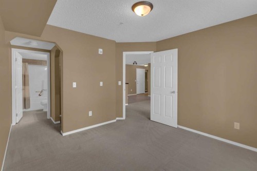 6213-70 Panamount Drive Nw, Calgary, AB 