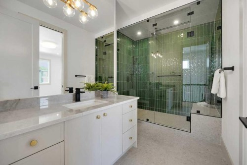 2535 19 Street Sw, Calgary, AB 