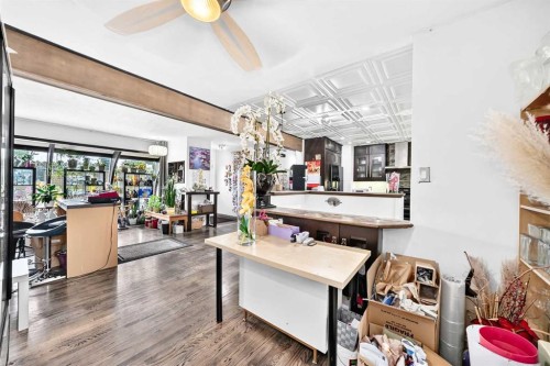4832 Worcester Drive Sw, Calgary, AB 