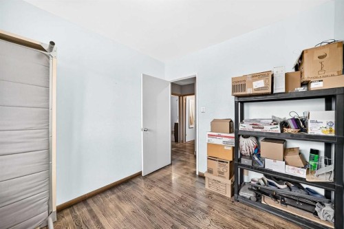 4832 Worcester Drive Sw, Calgary, AB 