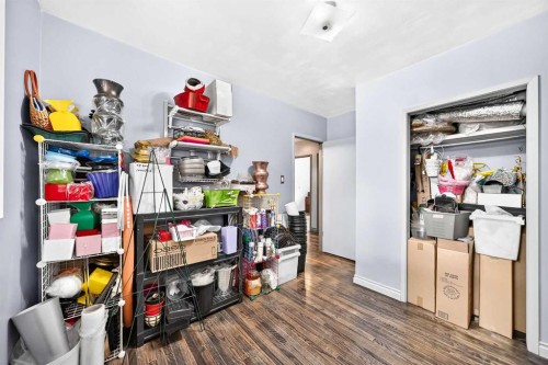 4832 Worcester Drive Sw, Calgary, AB 