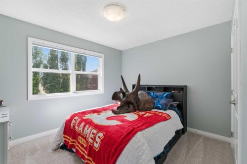 117 Auburn Glen Drive Se, Calgary, AB - Indoor Photo Showing Bedroom