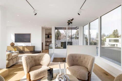 1815 11 Avenue Nw, Calgary, AB 