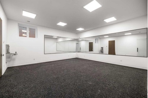 1815 11 Avenue Nw, Calgary, AB 