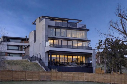 1815 11 Avenue Nw, Calgary, AB 