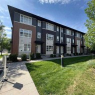 202 EVANSRIDGE Park NW Calgary, AB T3P 0N7