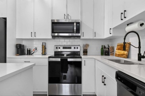 188 Livingston Common Ne, Calgary, AB 
