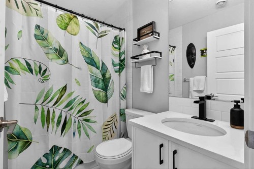 188 Livingston Common Ne, Calgary, AB 