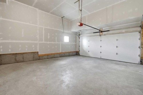 7 Verdure Gate Sw, Calgary, AB 