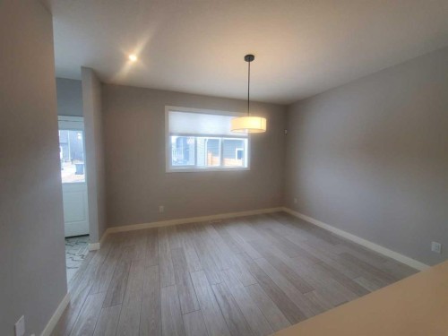1045 West Lakeview Drive, Chestermere, AB - Indoor Photo Showing Other Room
