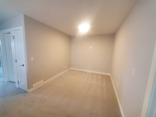 1045 West Lakeview Drive, Chestermere, AB - Indoor Photo Showing Other Room
