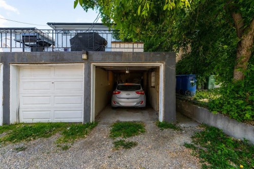 301-1908 28 Avenue Sw, Calgary, AB - Outdoor