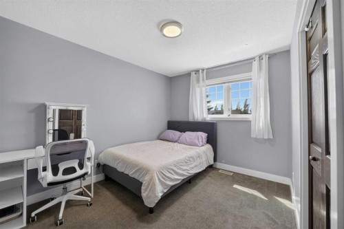 759 Stonehaven Drive, Carstairs, AB - Indoor Photo Showing Bedroom