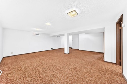5804 Lodge Crescent Sw, Calgary, AB 
