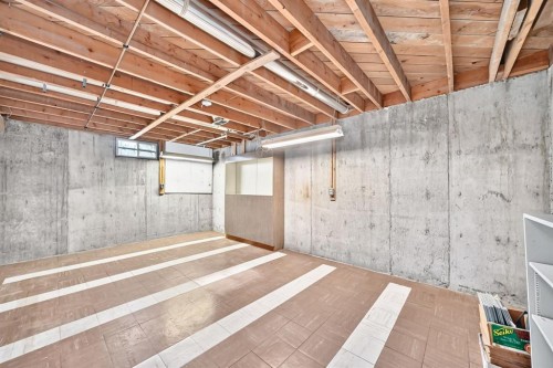 5804 Lodge Crescent Sw, Calgary, AB 