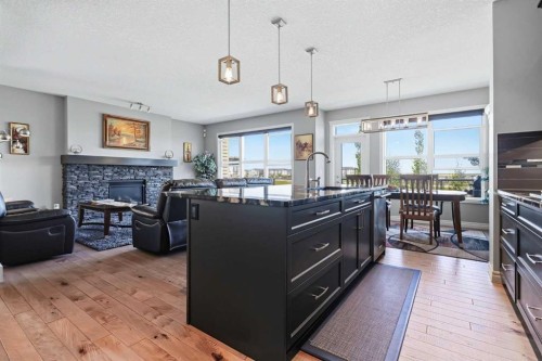 522 Sherwood Boulevard Nw, Calgary, AB 