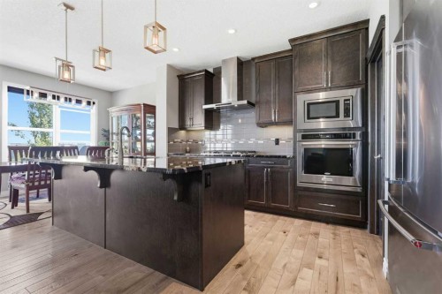 522 Sherwood Boulevard Nw, Calgary, AB 