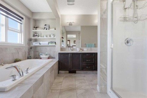 522 Sherwood Boulevard Nw, Calgary, AB 