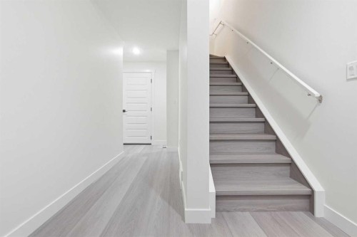 522 Sherwood Boulevard Nw, Calgary, AB 