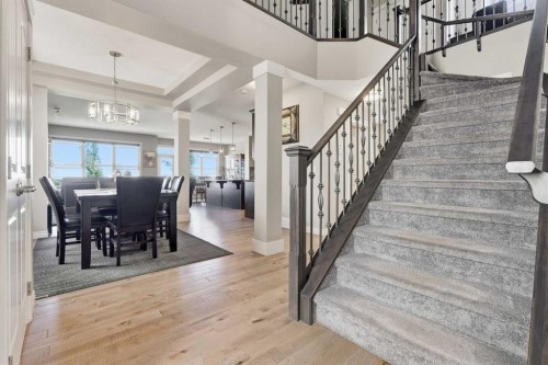522 Sherwood Boulevard Nw, Calgary, AB 