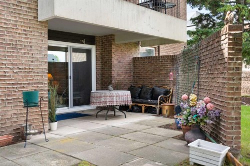 2107-202 Braeglen Close Sw, Calgary, AB 