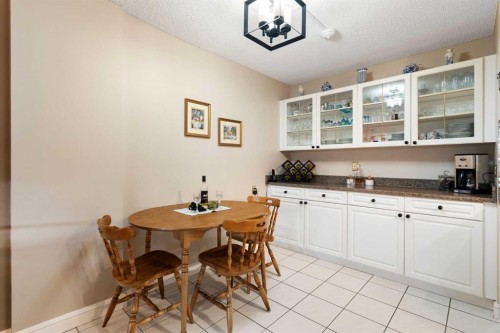 2107-202 Braeglen Close Sw, Calgary, AB 
