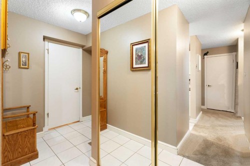 2107-202 Braeglen Close Sw, Calgary, AB 