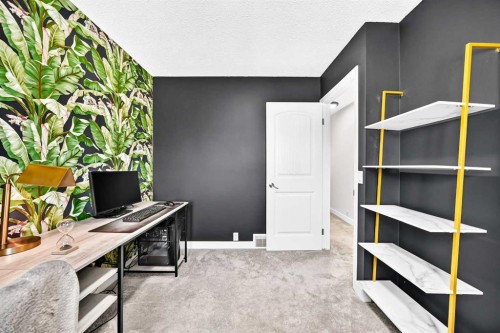 3728 Cedarille Drive Sw, Calgary, AB - Indoor Photo Showing Office
