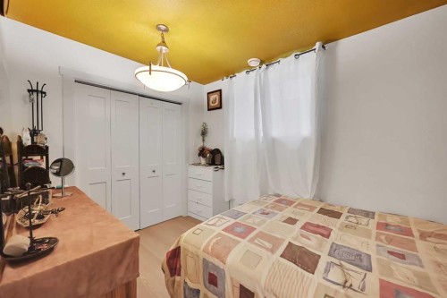 232 Vista Drive, Crossfield, AB 
