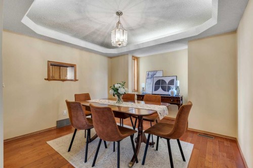2856 Signal Hill Heights Sw, Calgary, AB 