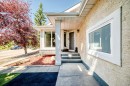 4 Valley Meadow Close Nw, Calgary, AB 