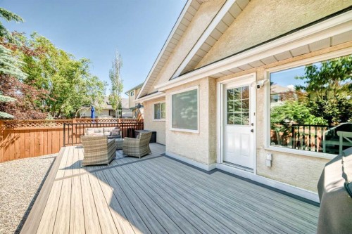 4 Valley Meadow Close Nw, Calgary, AB 