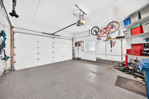 4 Valley Meadow Close Nw, Calgary, AB 