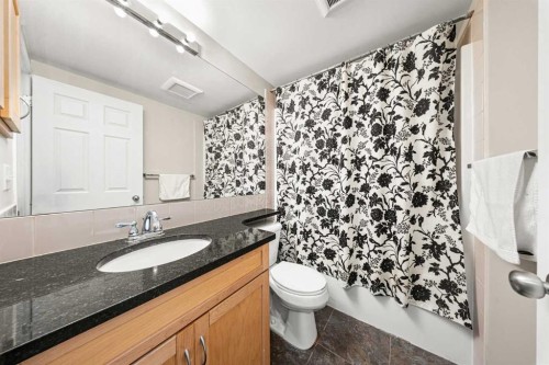 1104-70 Panamount Drive Nw, Calgary, AB 