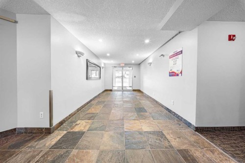 1104-70 Panamount Drive Nw, Calgary, AB 