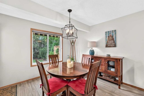 7919 Cougar Ridge Avenue Sw, Calgary, AB 