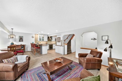 7919 Cougar Ridge Avenue Sw, Calgary, AB 