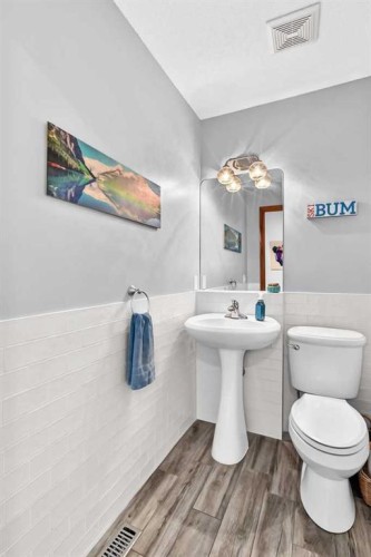 7919 Cougar Ridge Avenue Sw, Calgary, AB 